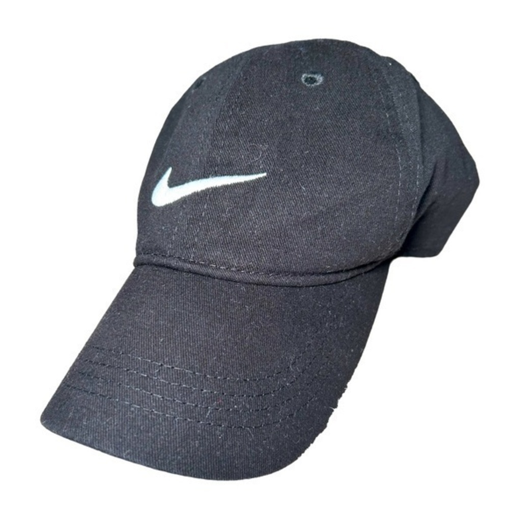 KIDS NIKE BLACK LOGO HAT